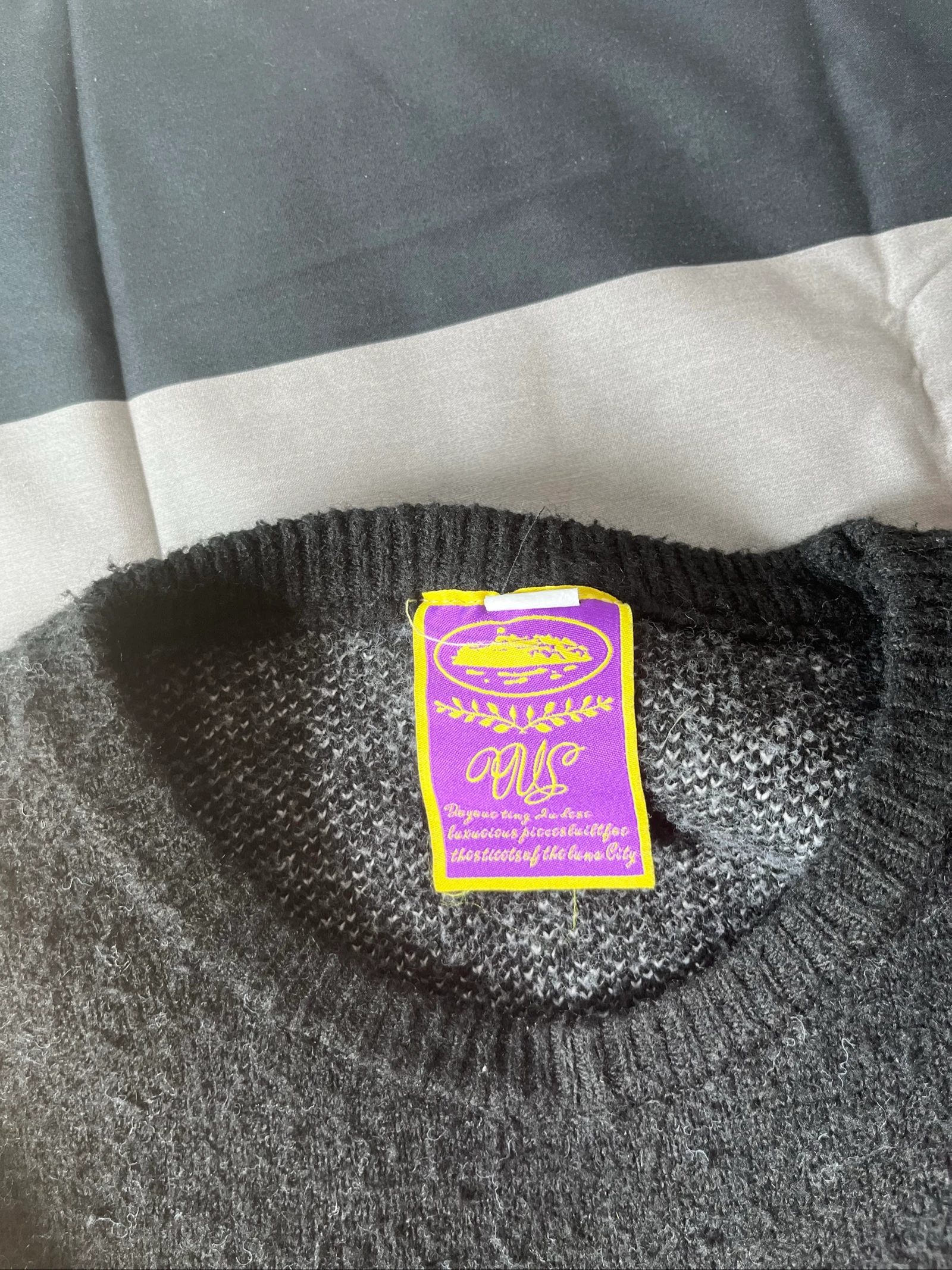 Jersey Corteiz Color Negro - Talla S - – photo 3